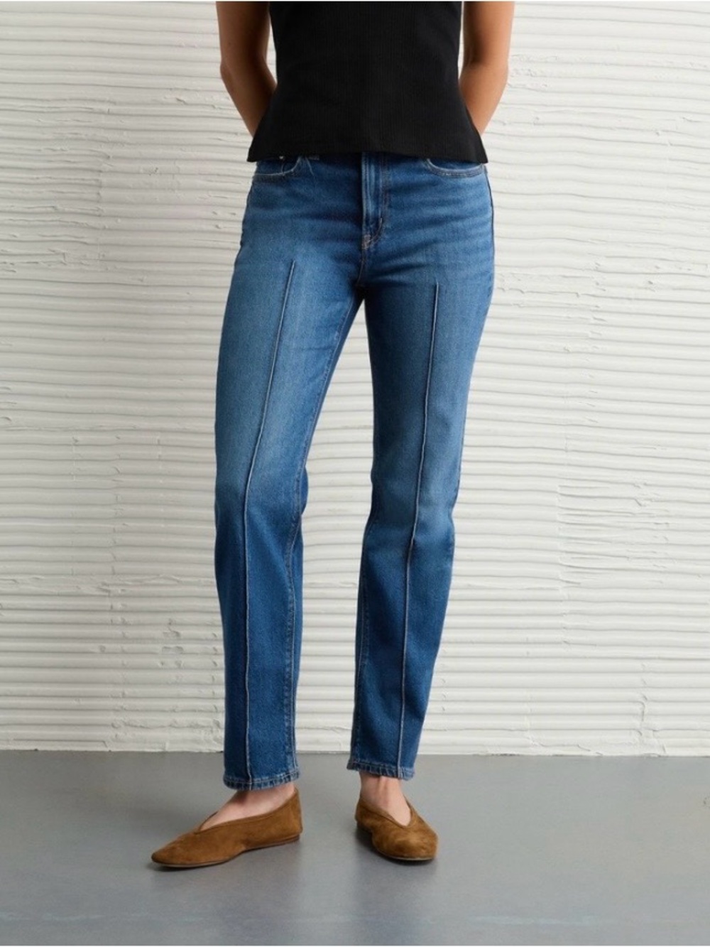 AE Stretch Super High-Waisted Ankle Straight Jean Short Fit